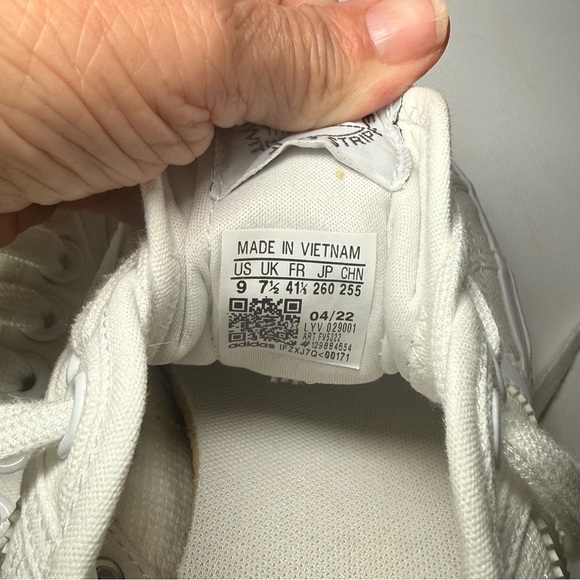 adidas Nizza Platform Sneakers – Triple White – Women’s US 9 - Picture 7 of 9